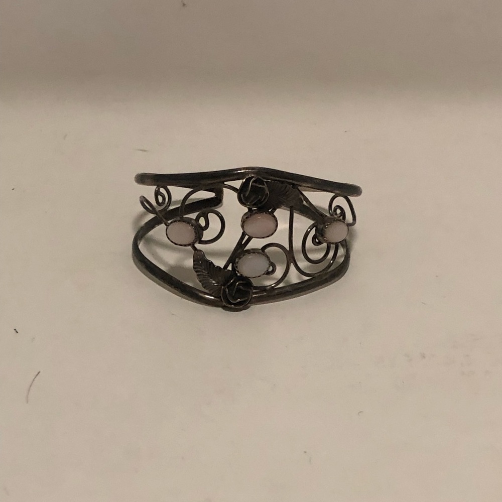 Girls Elegant Pewter and Pink Floral Bracelet